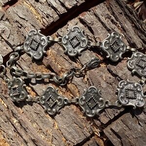 Vintage The Limited Made In Italy Metal Medallion Link Necklace